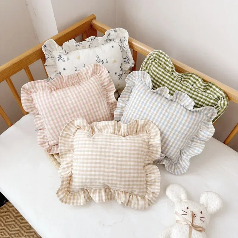Oreiller pour bébé à volants en mousseline de style nordique, coussin amovible et lavable en coton pour nouveau-né, 28 x 34 cm